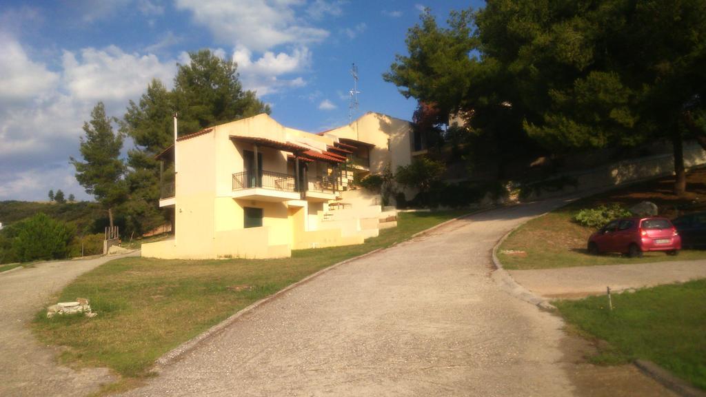 Roxane Villa Hanioti Buitenkant foto
