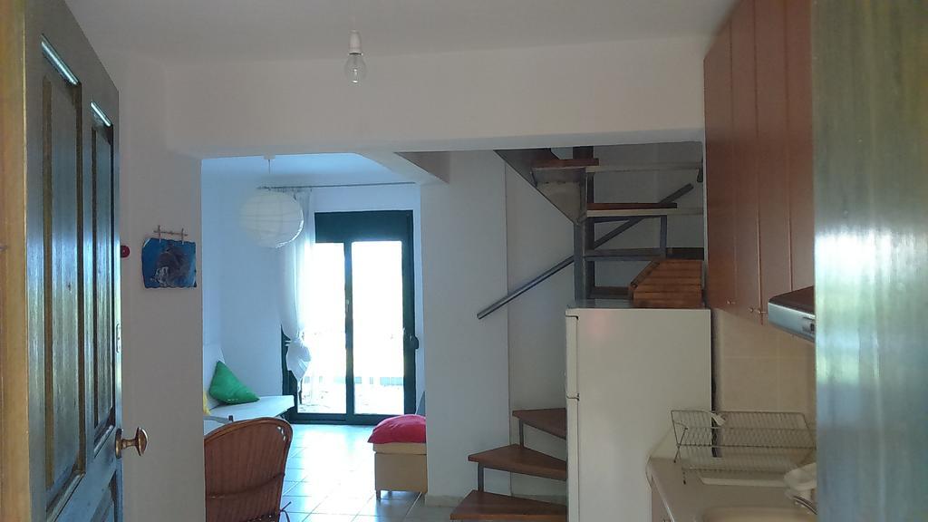 Roxane Villa Hanioti Buitenkant foto